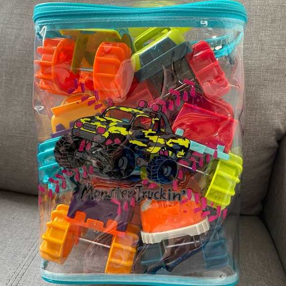 Colourful Toy Trucks - Picture 3 of 3